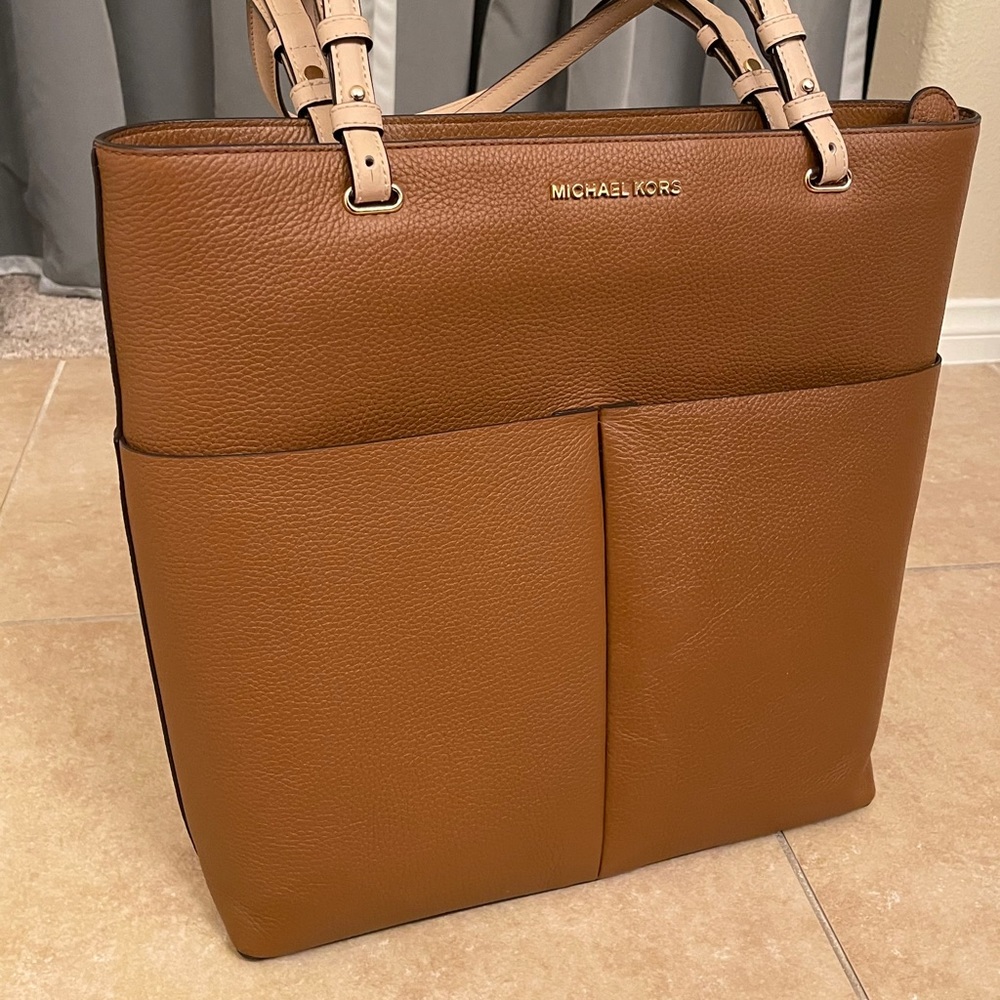 MK purse -SOLD-